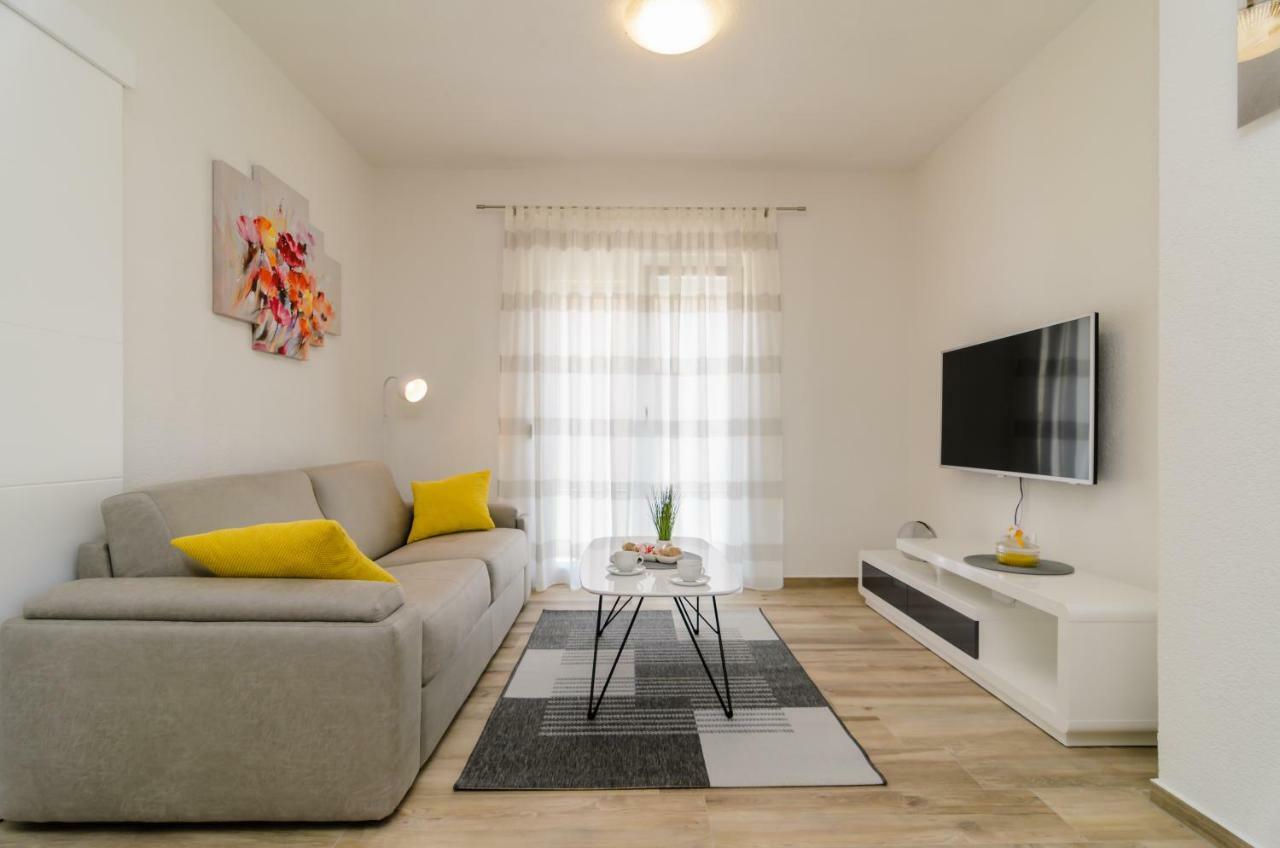 Apartment Petra Zadar Exterior foto
